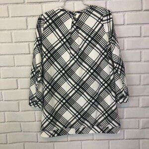 Soprano Black and White Plaid Top